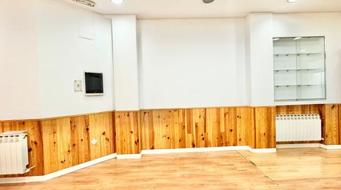 Photo 3 of Premises to rent in Errege Atea, Casco Viejo, Araba - Álava