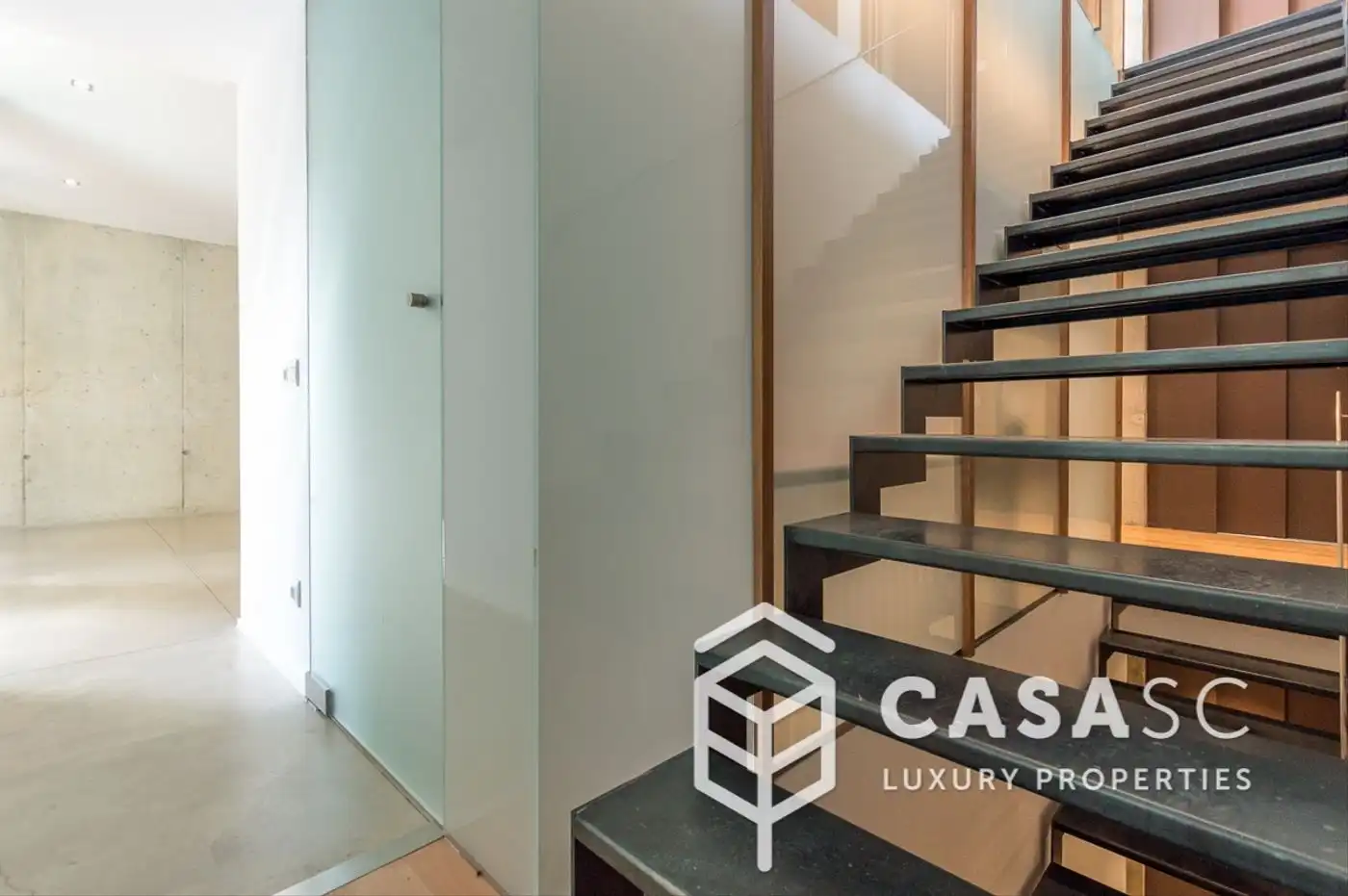 Houses for sale in Sant Cugat del Vallès  with Air Conditioner, Heating and Private garden