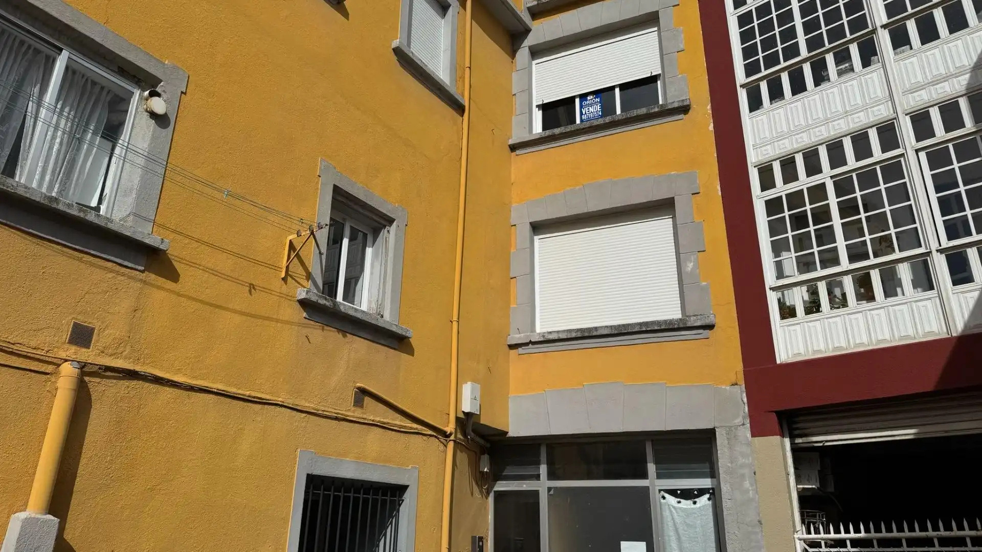 Vista exterior de Piso en venta en As Nogais  con Terraza