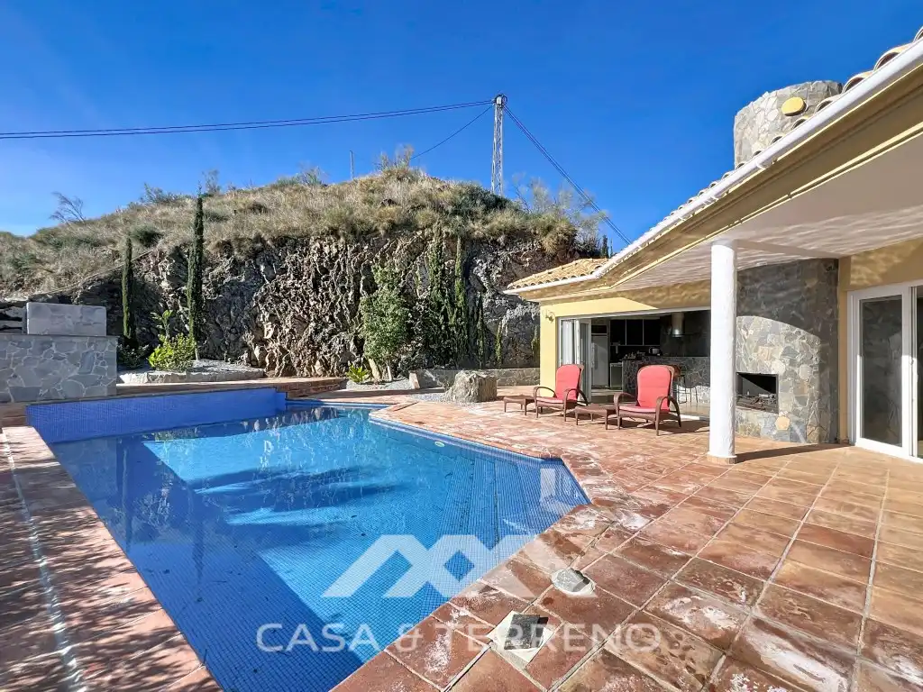 Piscina de Casa o xalet en venda en Algarrobo amb Jardí privat, Terrassa i Piscina