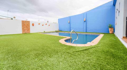 Foto 2 de Casa o xalet en venda a Carrión de los Céspedes, Sevilla