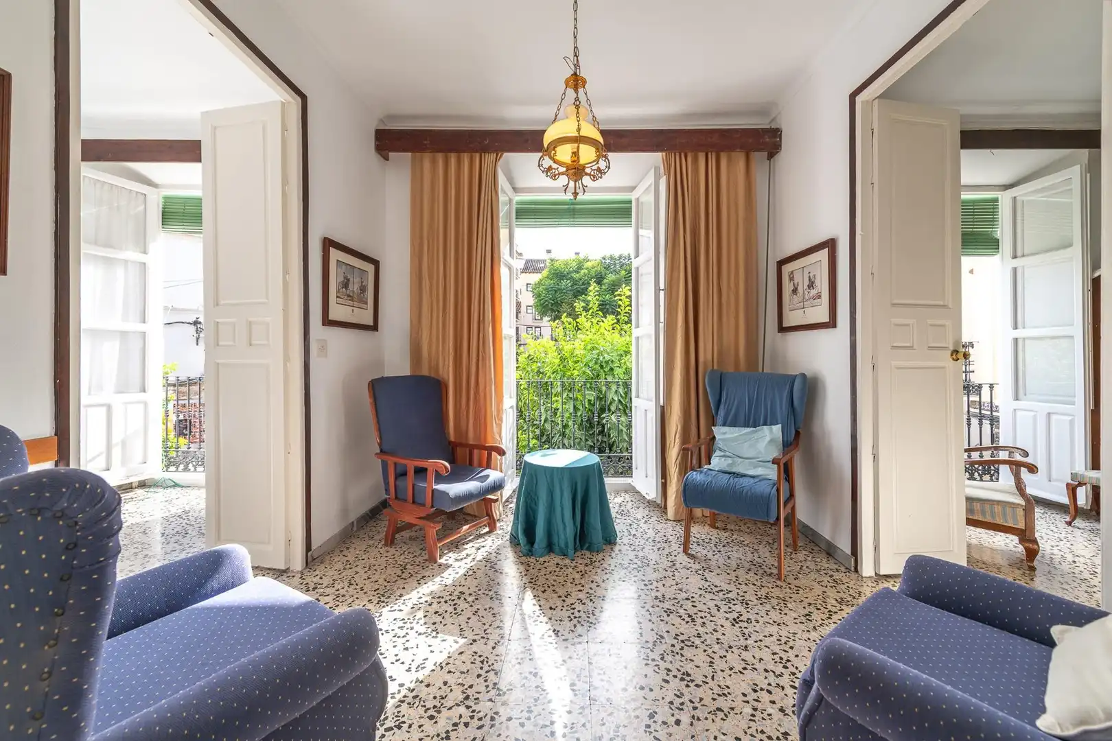 Living room of Houses for sale in Coín  with Terrace, Furnished and Balcony