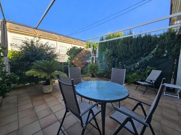 Terraced house with pool for sale in Park Nord - Casona