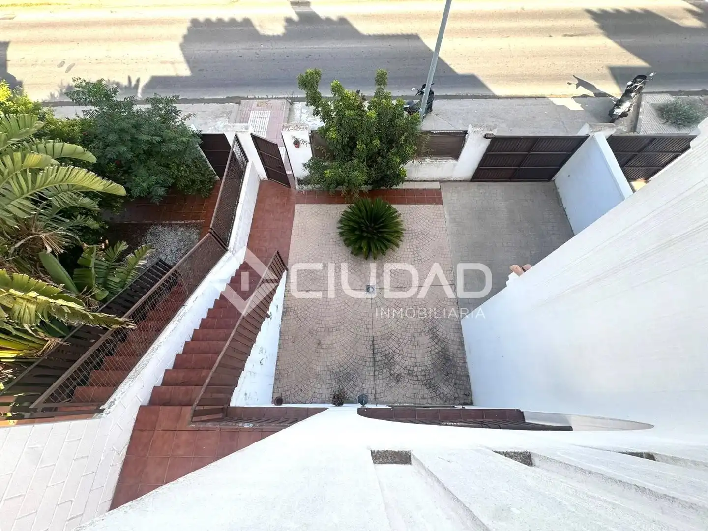 Vista exterior de Casa adosada en venda en Sanlúcar de Barrameda