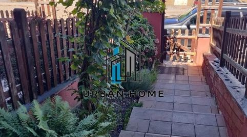 Foto 2 de Casa o chalet en venta en Calle el Barrio, Sariegos, León