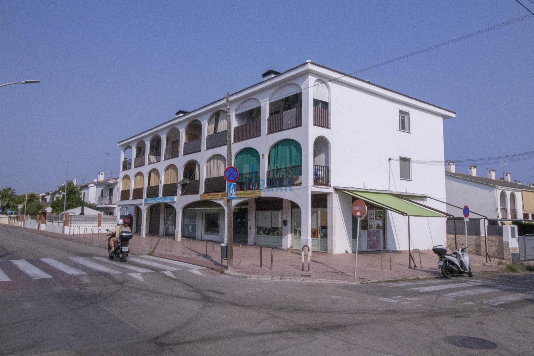 Exterior view of Apartment for sale in El Vendrell  with Air Conditioner, Heating and Terrace