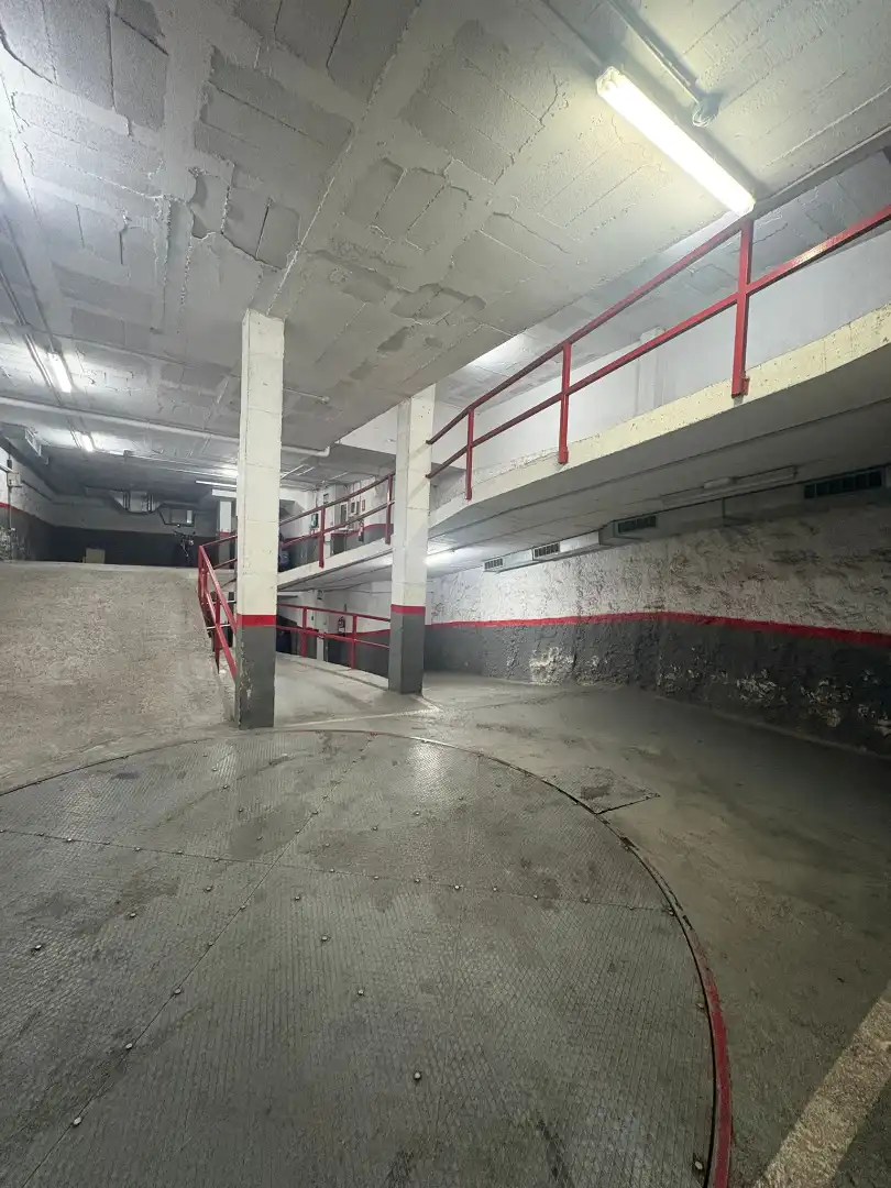 Parkplatz von Garage zur Miete in Barcelona