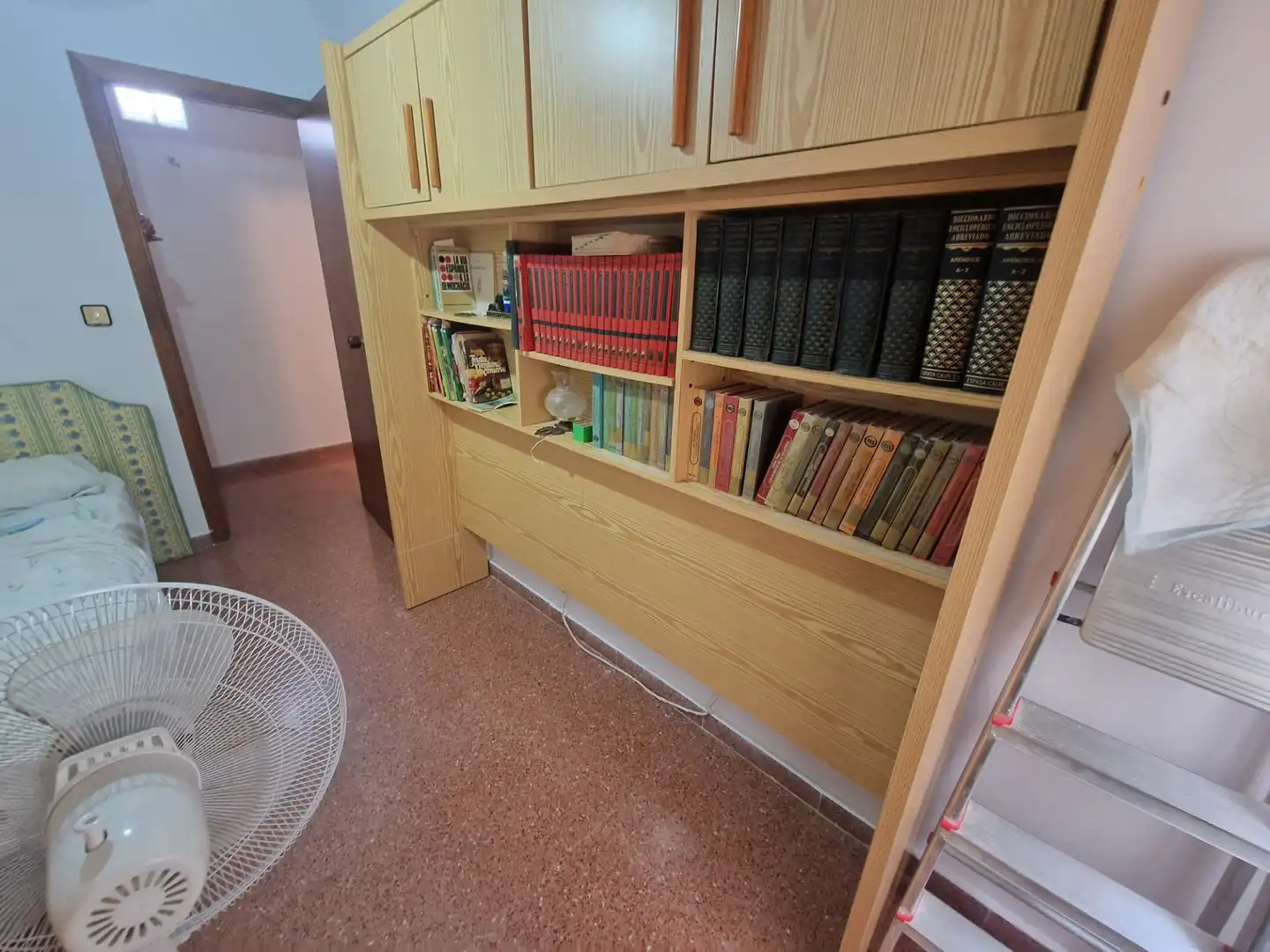 Flat for sale in Águilas  with Air Conditioner, Furnished and Balcony