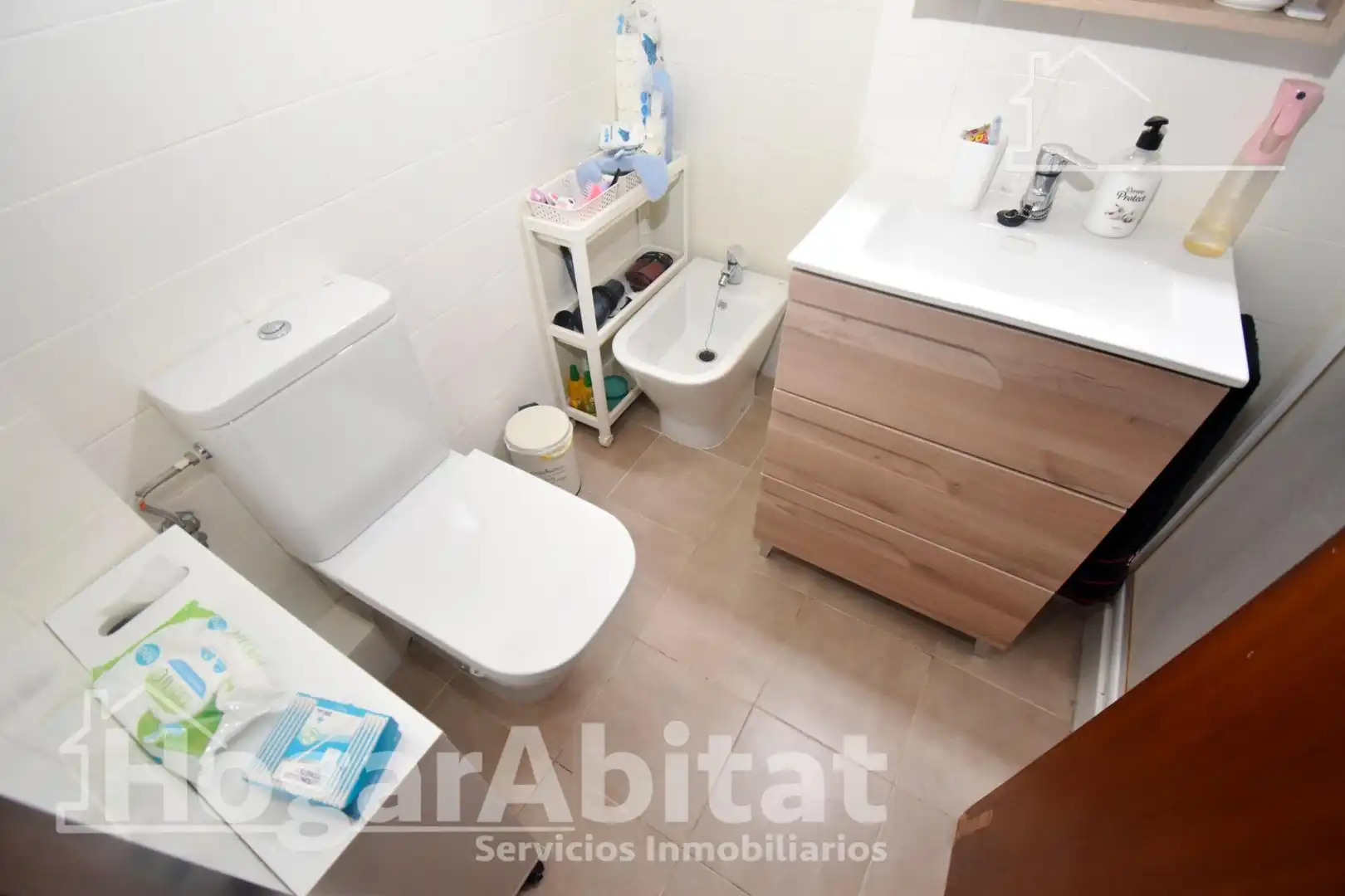 Bathroom of Flat for sale in Castellón de la Plana / Castelló de la Plana  with Air Conditioner, Heating and Furnished