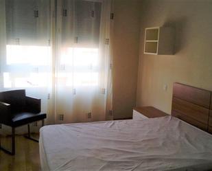 Bedroom of Apartment to rent in Palencia Capital