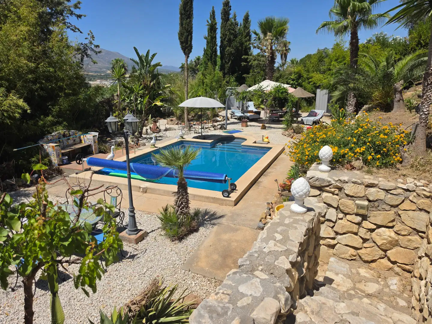 Piscina de Casa o chalet en venta en Alhaurín de la Torre con Aire acondicionado, Calefacción y Jardín privado