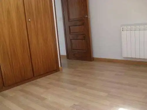 Dormitori de Dúplex en venda en El Molar (Madrid) amb Calefacció