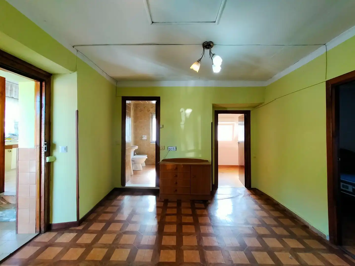 Finca rústica en venta en Soto del Barco con Jardín privado, Terraza y Trastero
