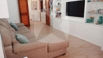 Living room of Flat for sale in Badajoz Capital  with Air Conditioner