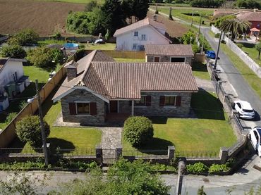 Casa con jardín en venta en monetes