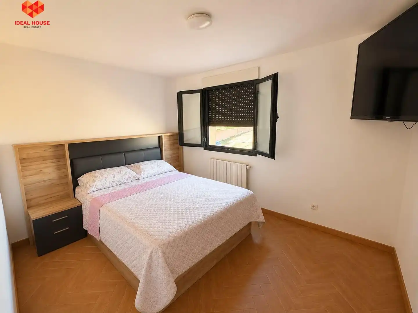 Detached house for sale in Calle Calle Sobrellano, imagen 5