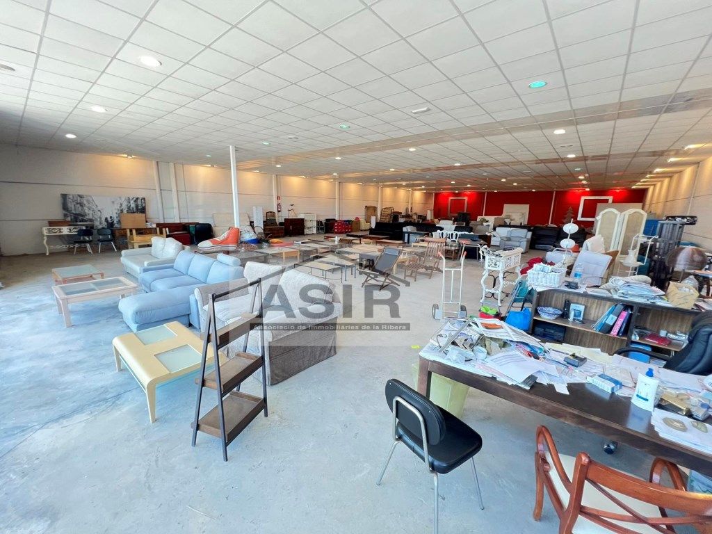 Nau industrial de lloguer en Benimuslem