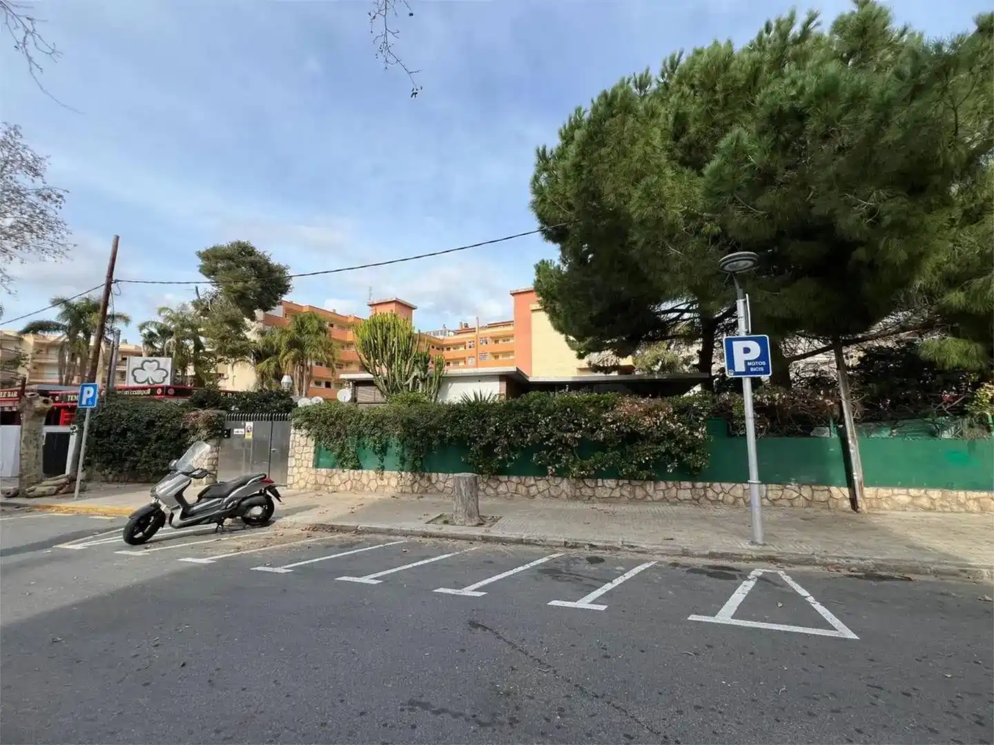Aparcament de Casa o xalet en venda en Salou amb Aire condicionat
