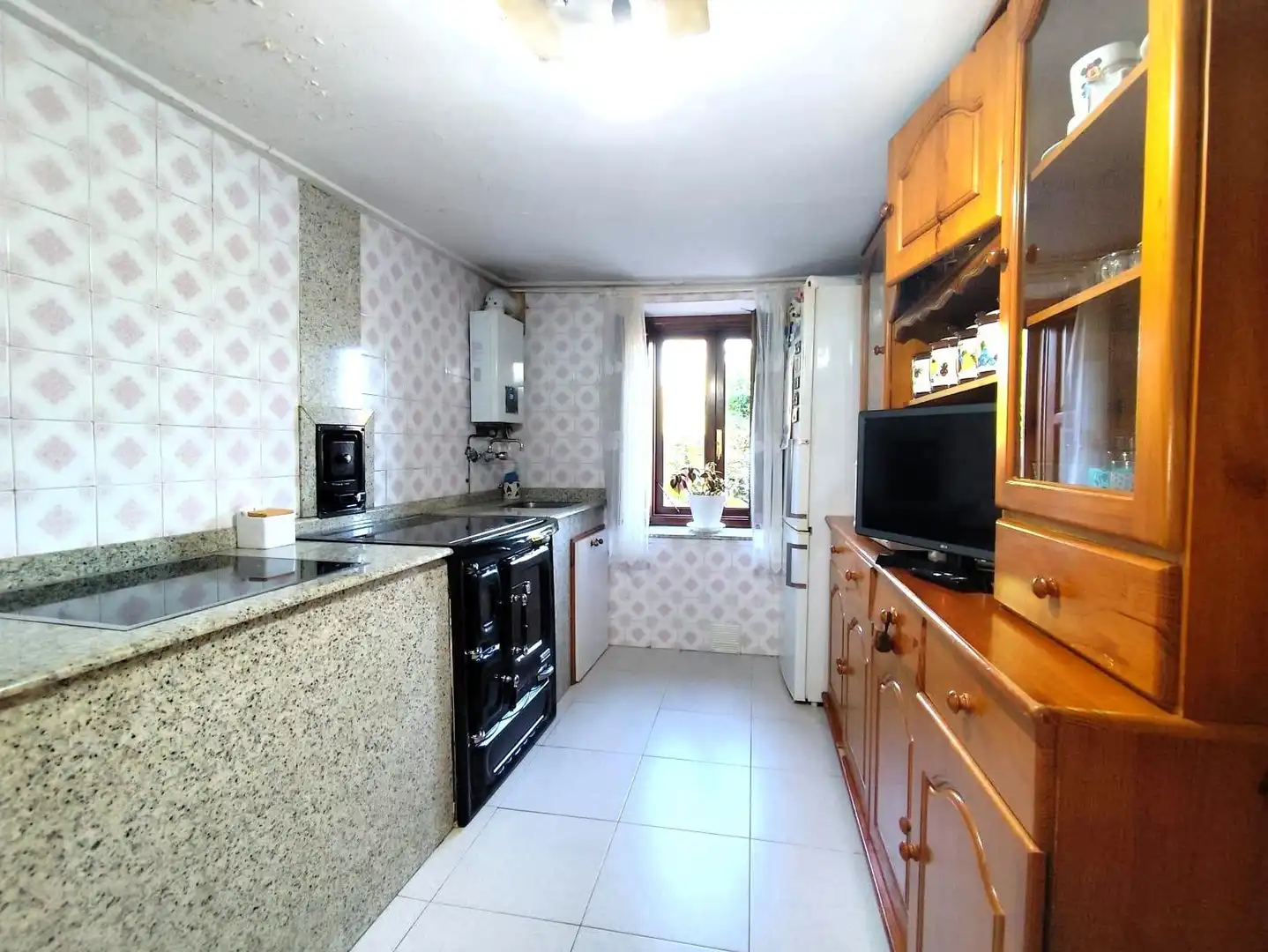 Cocina de Casa o chalet en venta en Villaescusa (Cantabria) con Jardín privado, Trastero y Balcón