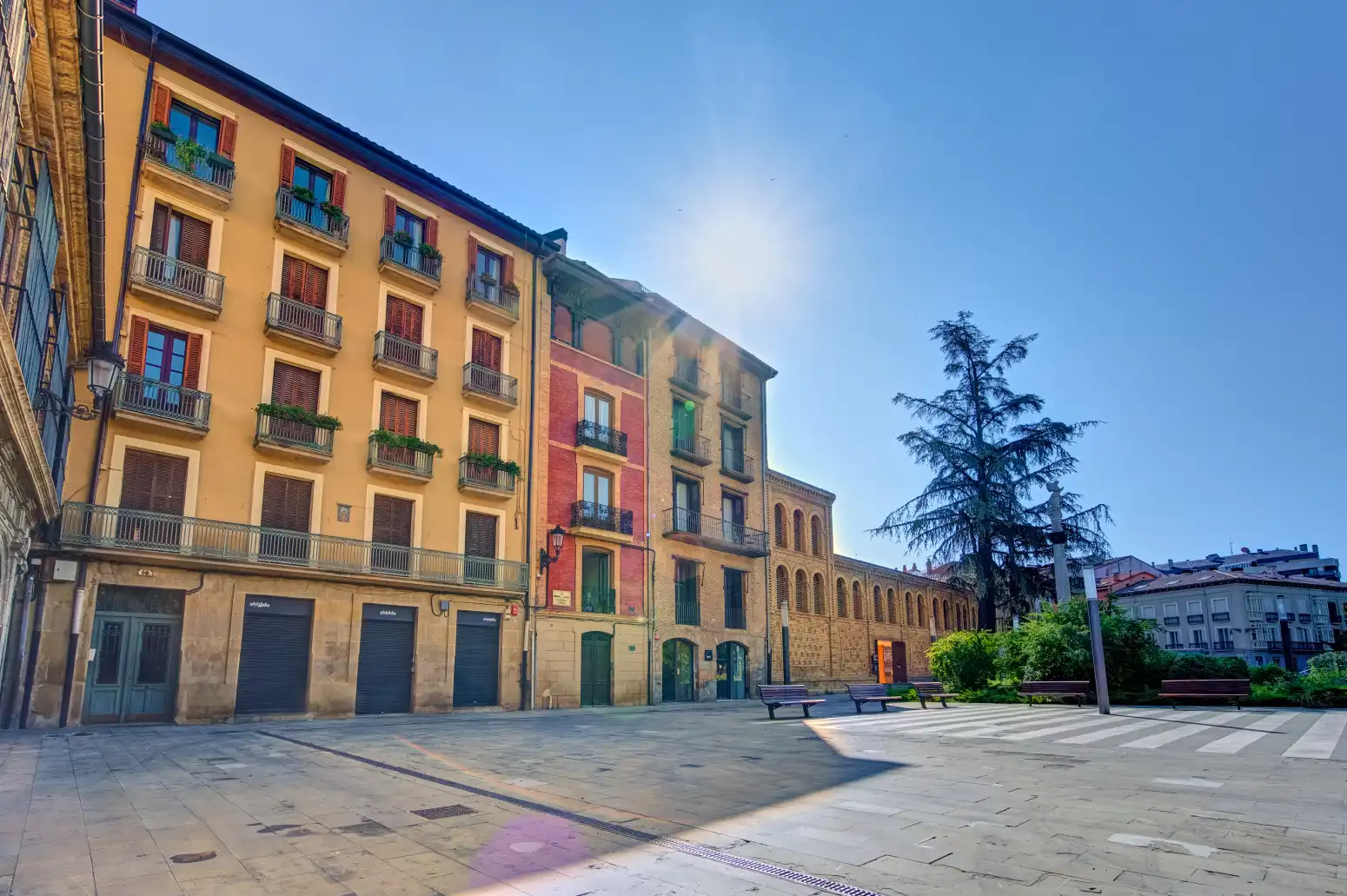 Außenansicht von Wohnung zum Verkauf in  Pamplona / Iruña mit Heizung und Parkett