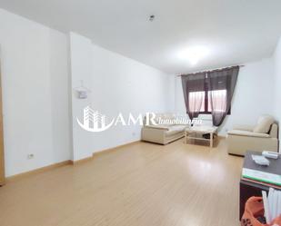 Living room of Flat for sale in Lominchar  with Terrace and Balcony