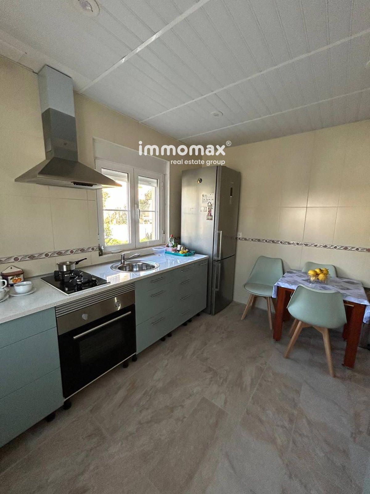 Cuina de Casa o xalet en venda en Palau-solità i Plegamans amb Calefacció, Traster i Moblat