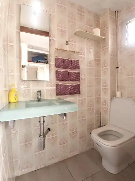 Bathroom of Flat for sale in Barcelona  with Heating, Furnished and Oven