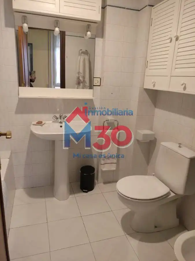 Baño de Casa o chalet en venta en Miranda de Ebro con Calefacción y Terraza