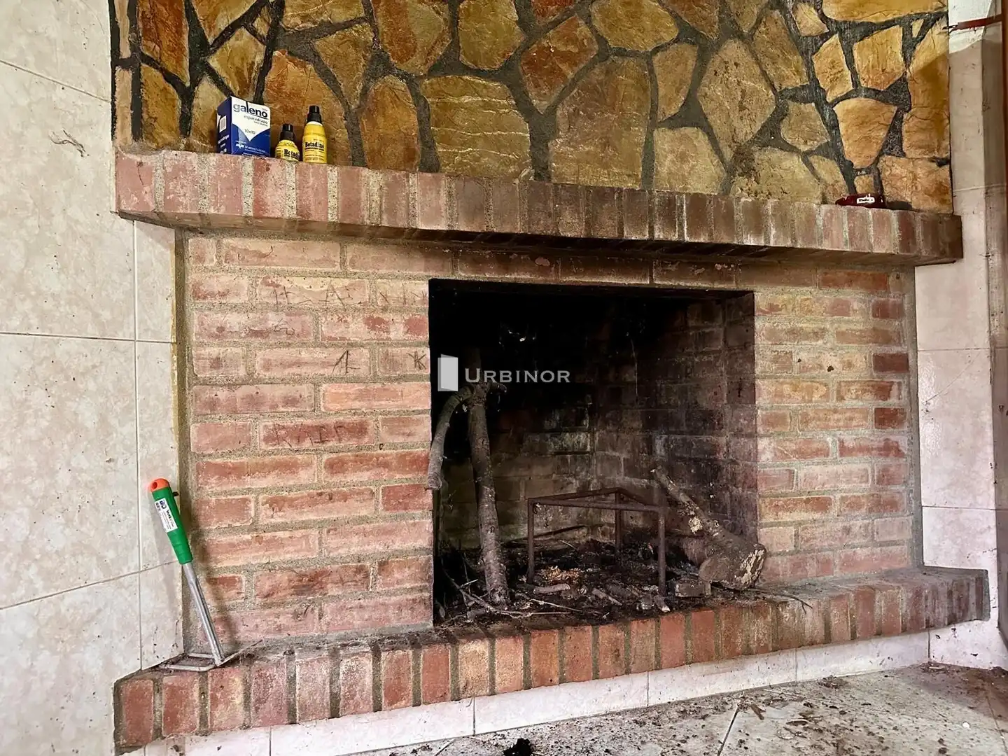 Houses for sale in Toén  with Heating and Private garden