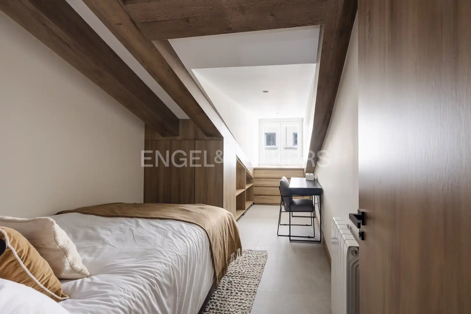 Schlafzimmer von Wohnung zum Verkauf in Madrid mit Klimaanlage, Heizung und Terrasse