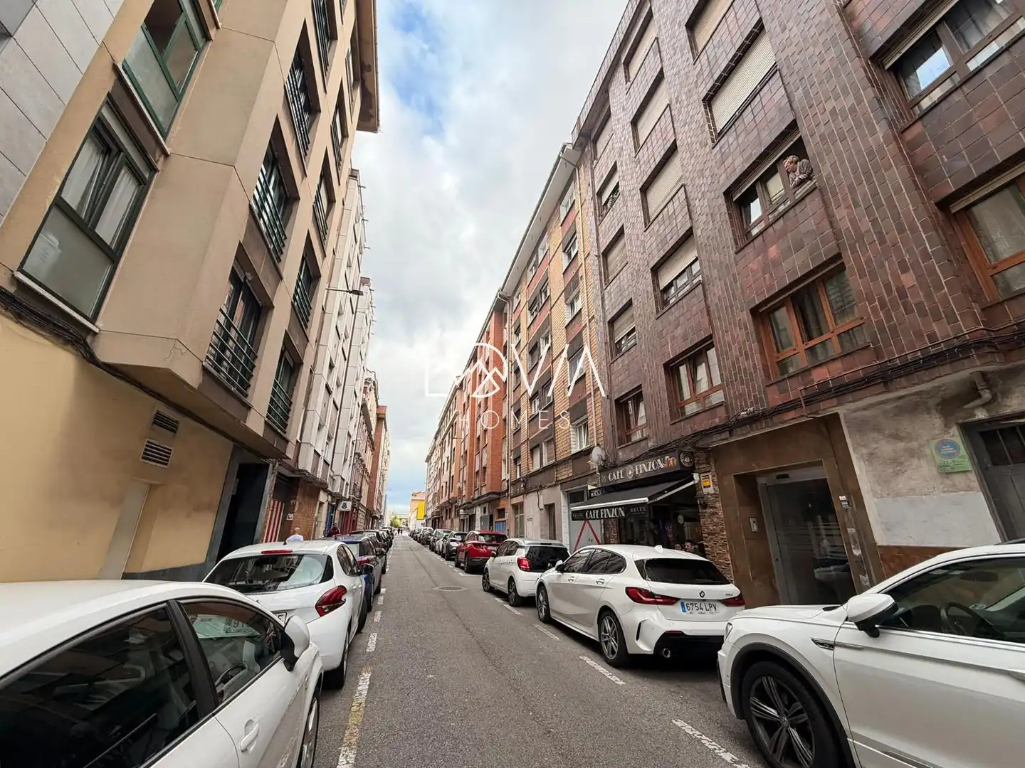 Vista exterior de Piso en venta en Gijón  con Calefacción