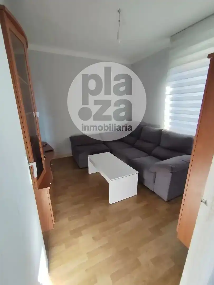 Living room of Flat for sale in Burgos  with Heating and Furnished
