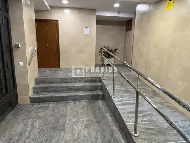 Piso en venta en Madrid con Aire acondicionado, Calefacción y Jardín privado