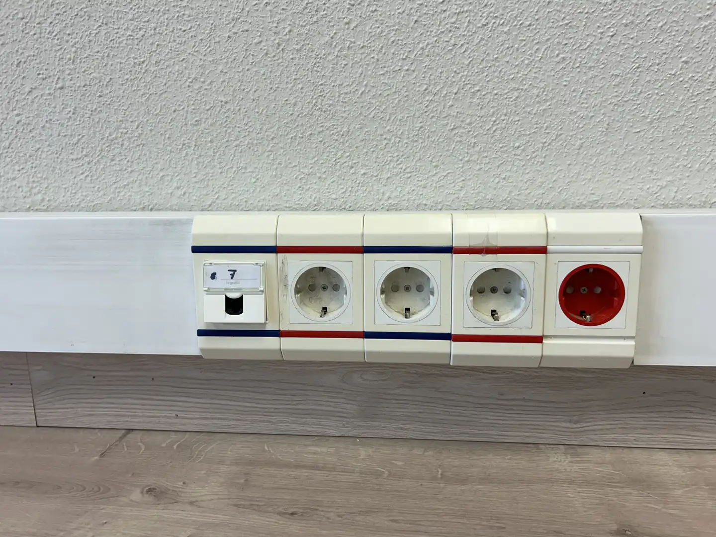 Büro zum Verkauf in General Alava Kalea, 10, Ensanche