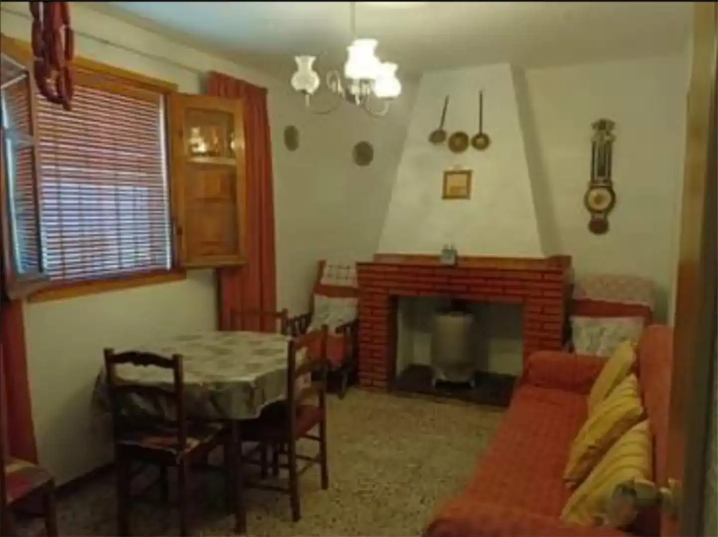 Sala d'estar de Planta baixa en venda en Villarrodrigo amb Moblat