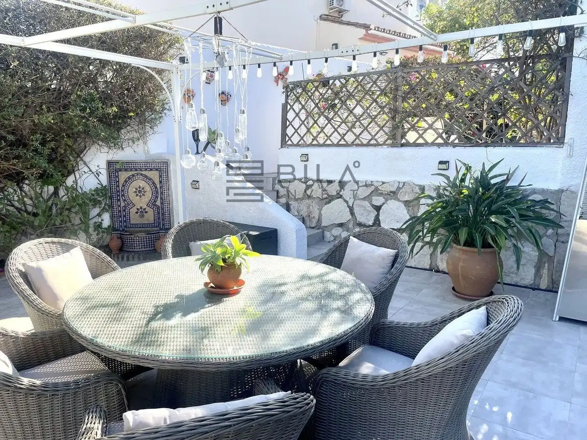 Chalet con piscina en venta en Cerros del Aguila, imagen 6