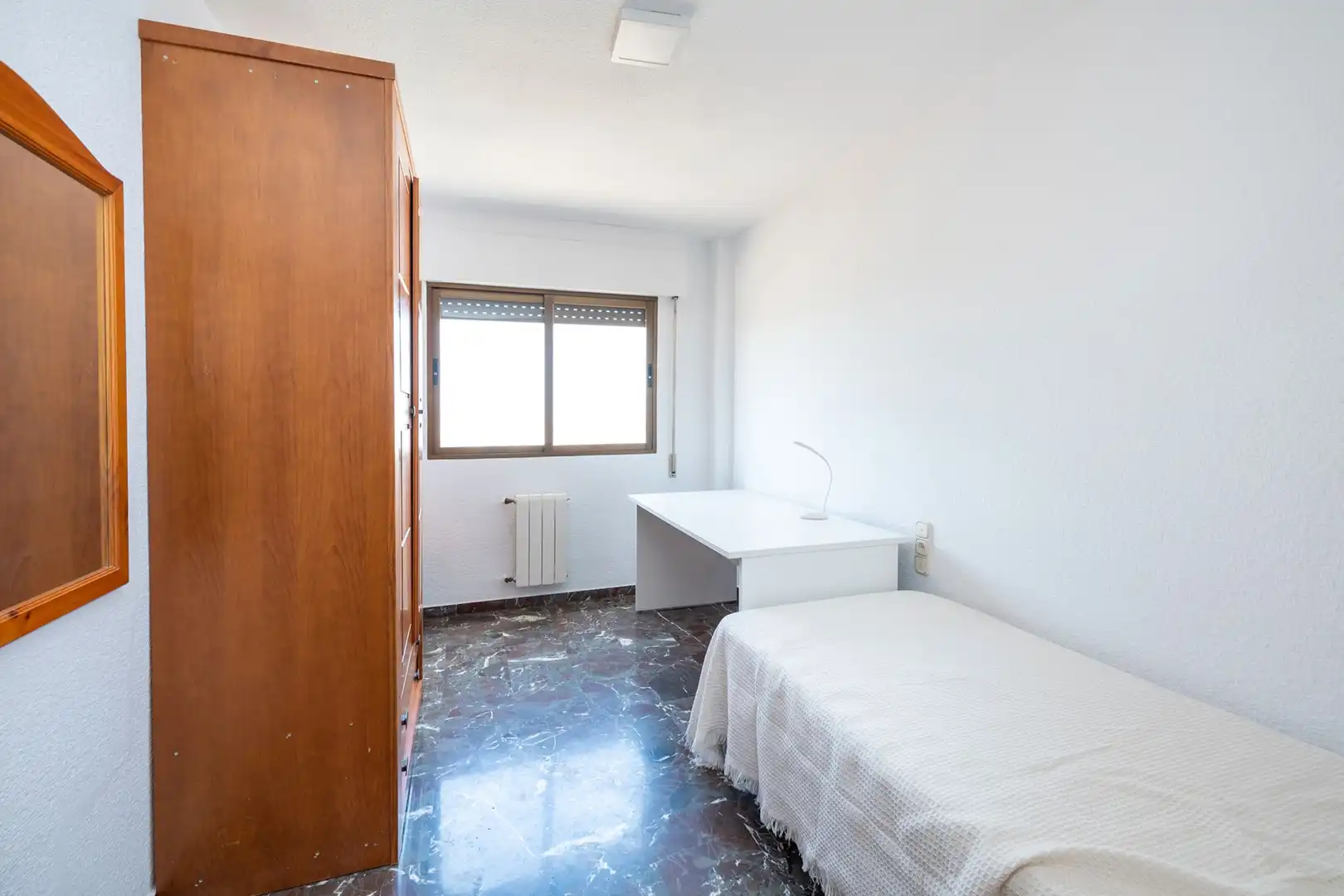 Flat for rent in N/A, -1, Camino de Ronda