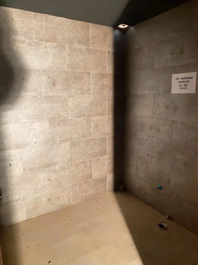 Baño de Local de alquiler en Antequera