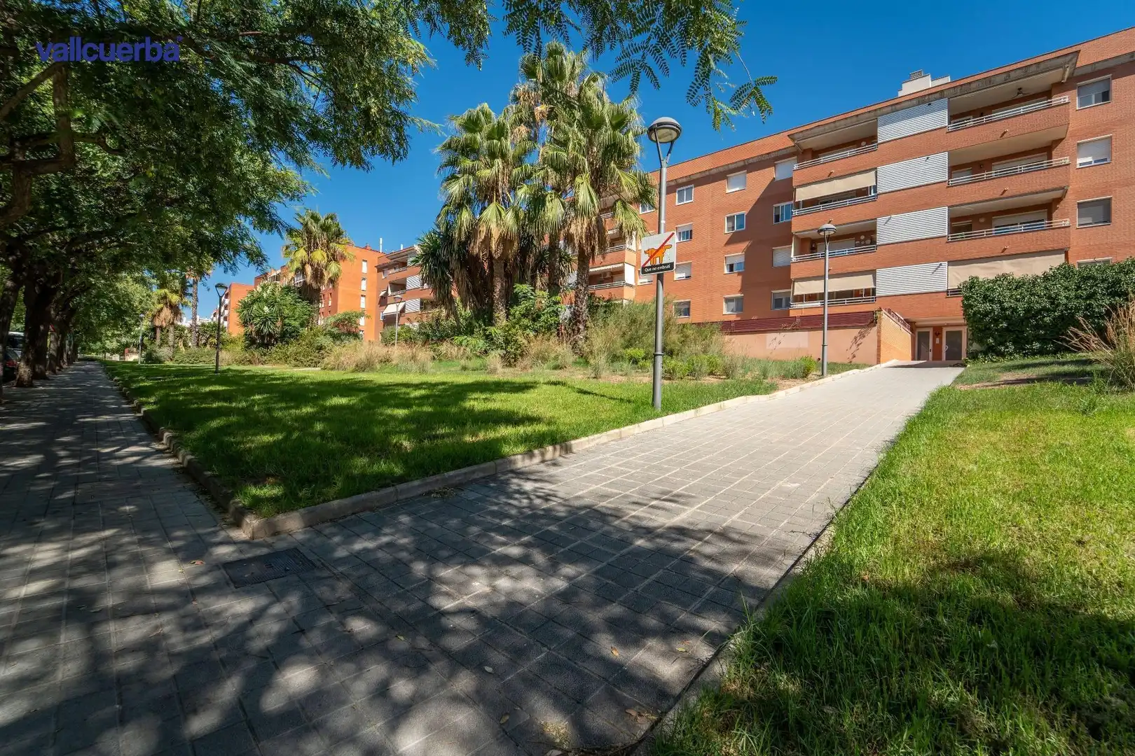 Bajo con jardín en venta en GIRONA, imagen 37