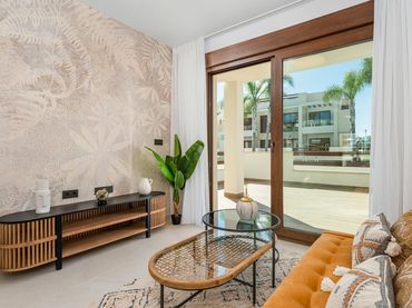 Bungalow amb balcó en venda a Calle LAGO JARDIN-2 M-3
