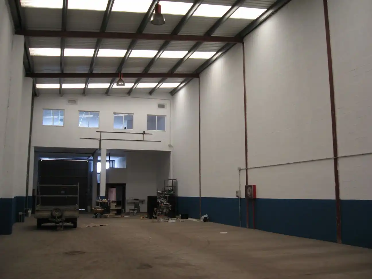 Nau industrial en venda a Calle P. Cortiñán