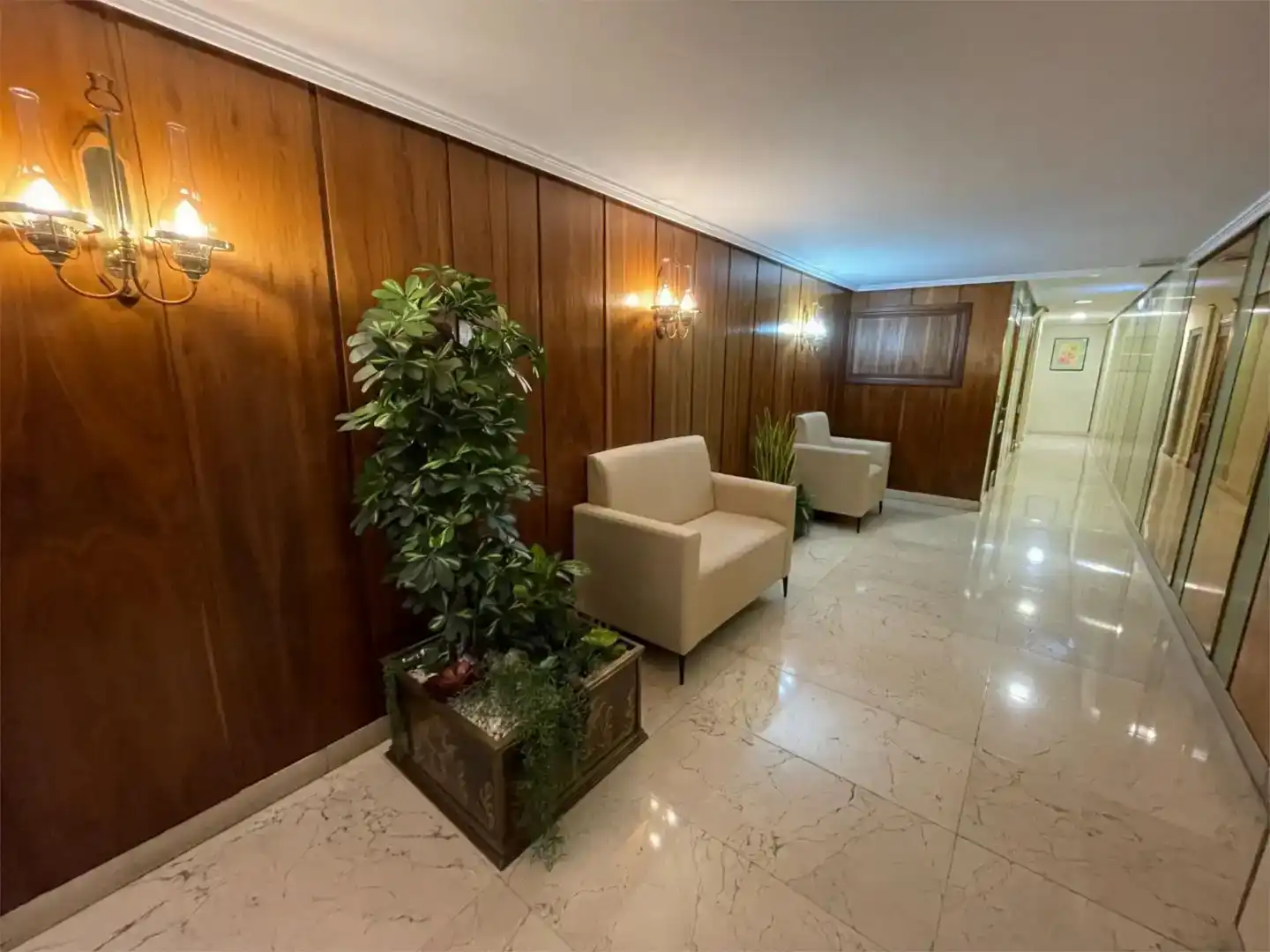 Piso en venta en León Capital  con Parquet, Trastero y Piscina