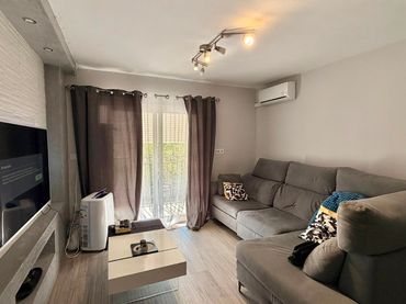 Pis amb ascensor en venda a Macarena