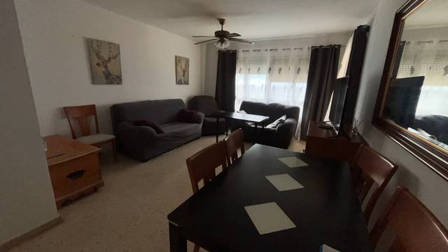 Piso en Venta en Calle de Juan de Ortega, 9 en Los Almendros - El Limonero - El Tomillar