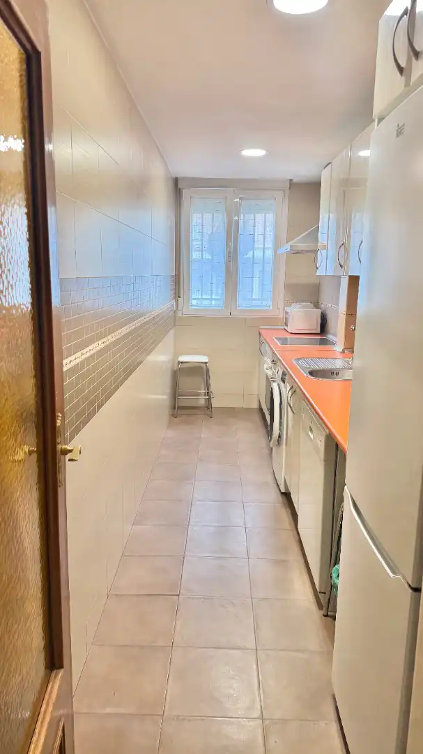 Cocina de Piso en venta en Madrid con Calefacción, Parquet y Amueblado