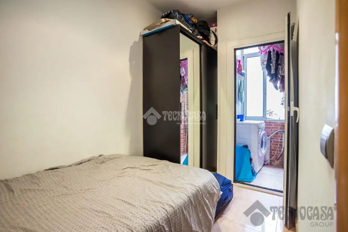 Schlafzimmer von Wohnung zum Verkauf in Barcelona mit Klimaanlage, Heizung und Möbliert