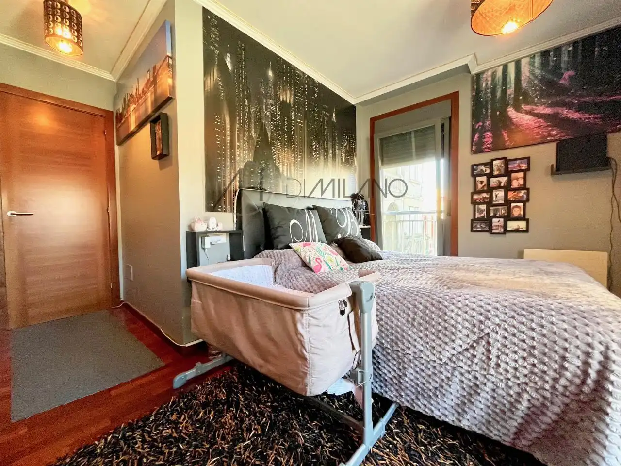 Habitación de Piso en venta en Vigo  con Calefacción, Parquet y Balcón