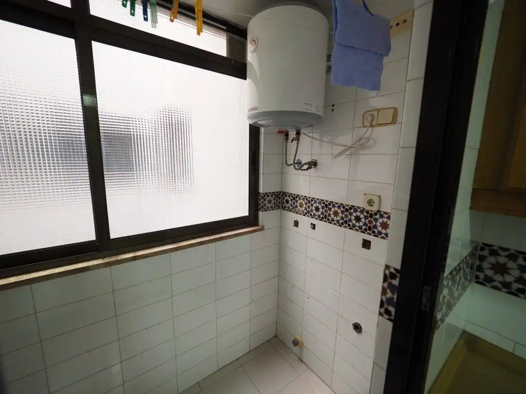 Bany de Pis en venda en Sant Joan d'Alacant amb Terrassa