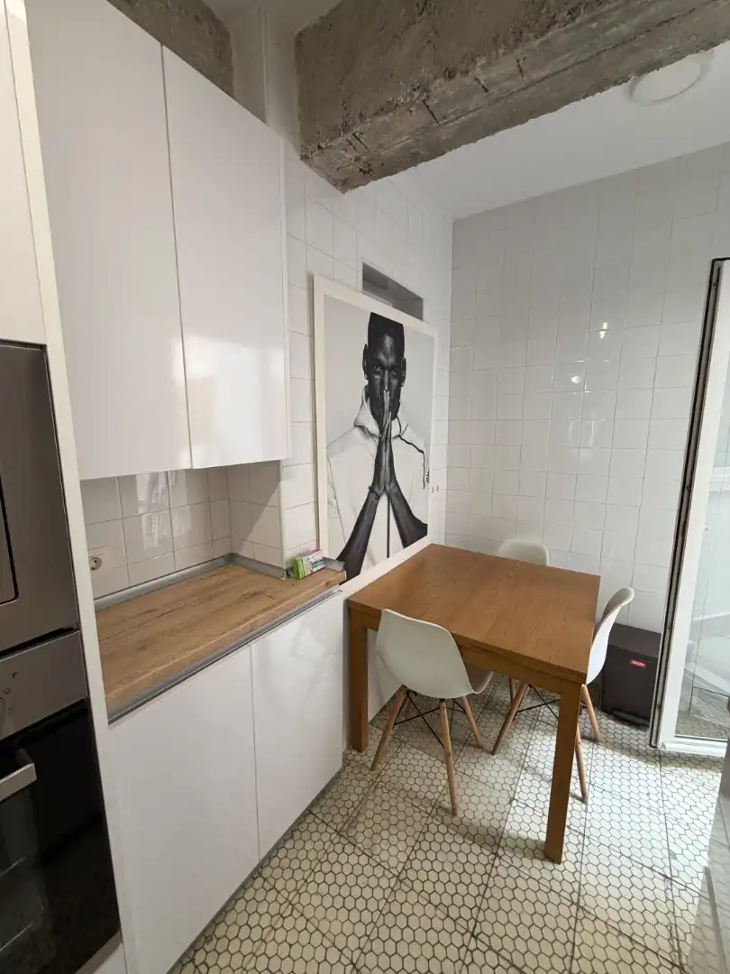 Cocina de Piso para compartir en Granada con Amueblado, Horno y Lavadora