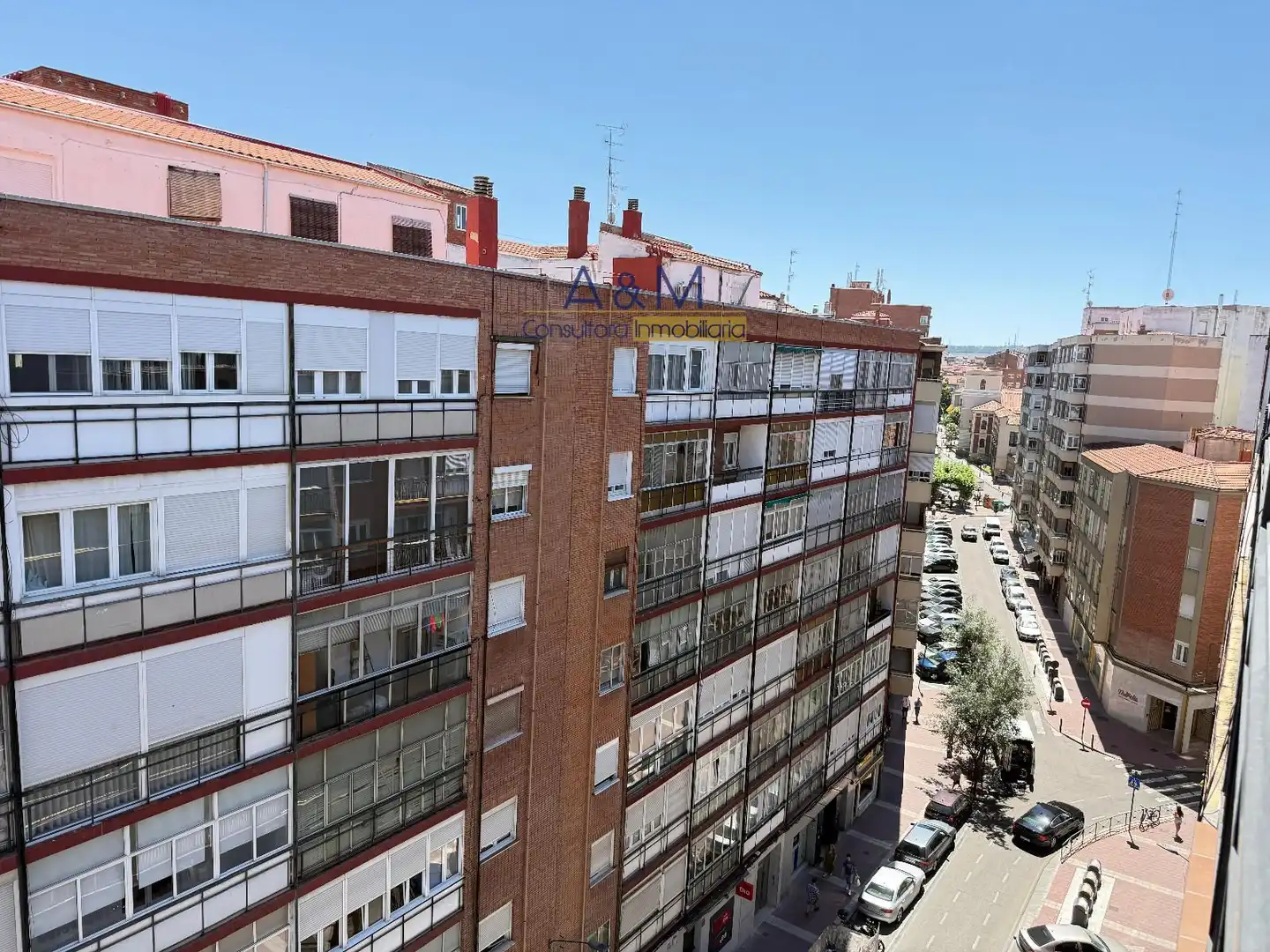 Vista exterior de Pis en venda en Valladolid amb Calefacció i Terrassa